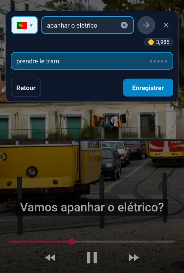 Le bouton flottant traduit une phrase tirée des sous-titres d’une vidéo, par-dessus la vidéo
